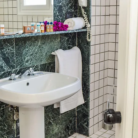 Village & By Zante Plaza (adults Only) 4* كيري